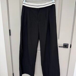 stradivarius Exposed Waistband Wide-Leg Pleated Trousers